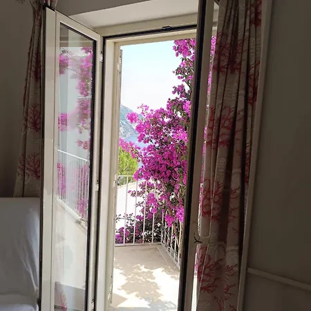 In Blue - La Terrazza Di Willa Positano