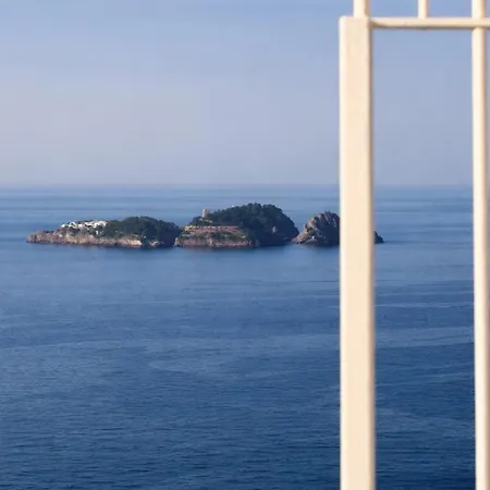 In Blue - La Terrazza Di Villa