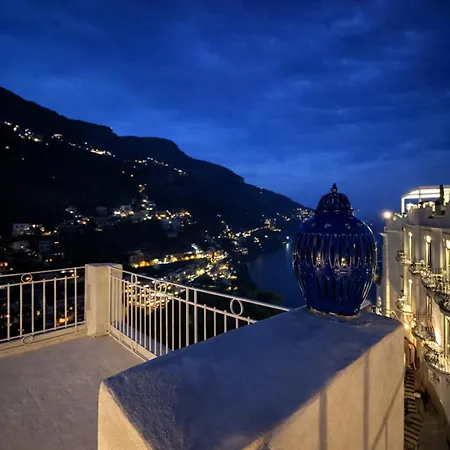In Blue - La Terrazza Di * Positano